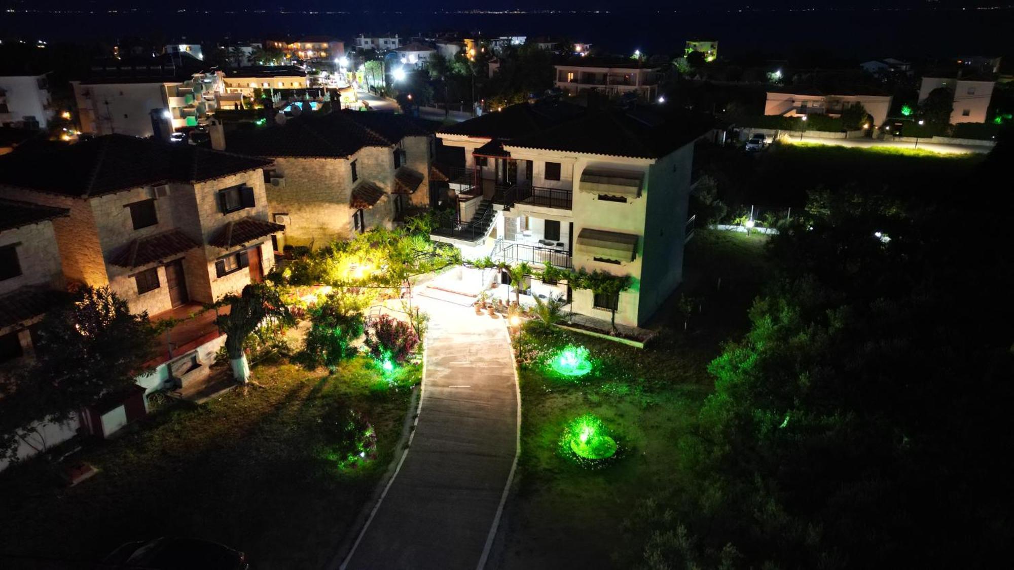 Studio Nastasia Afytos Exterior foto