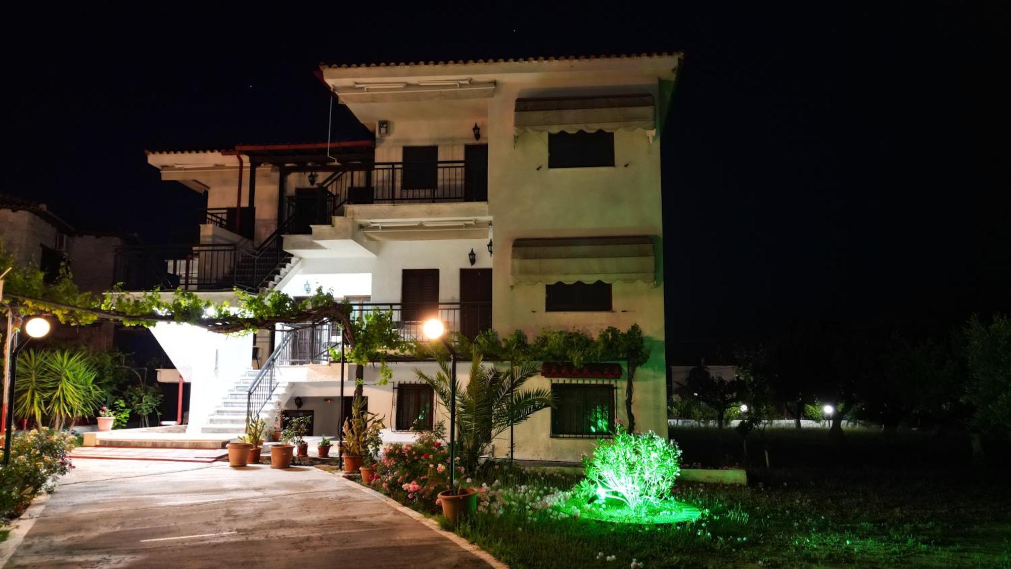 Studio Nastasia Afytos Exterior foto